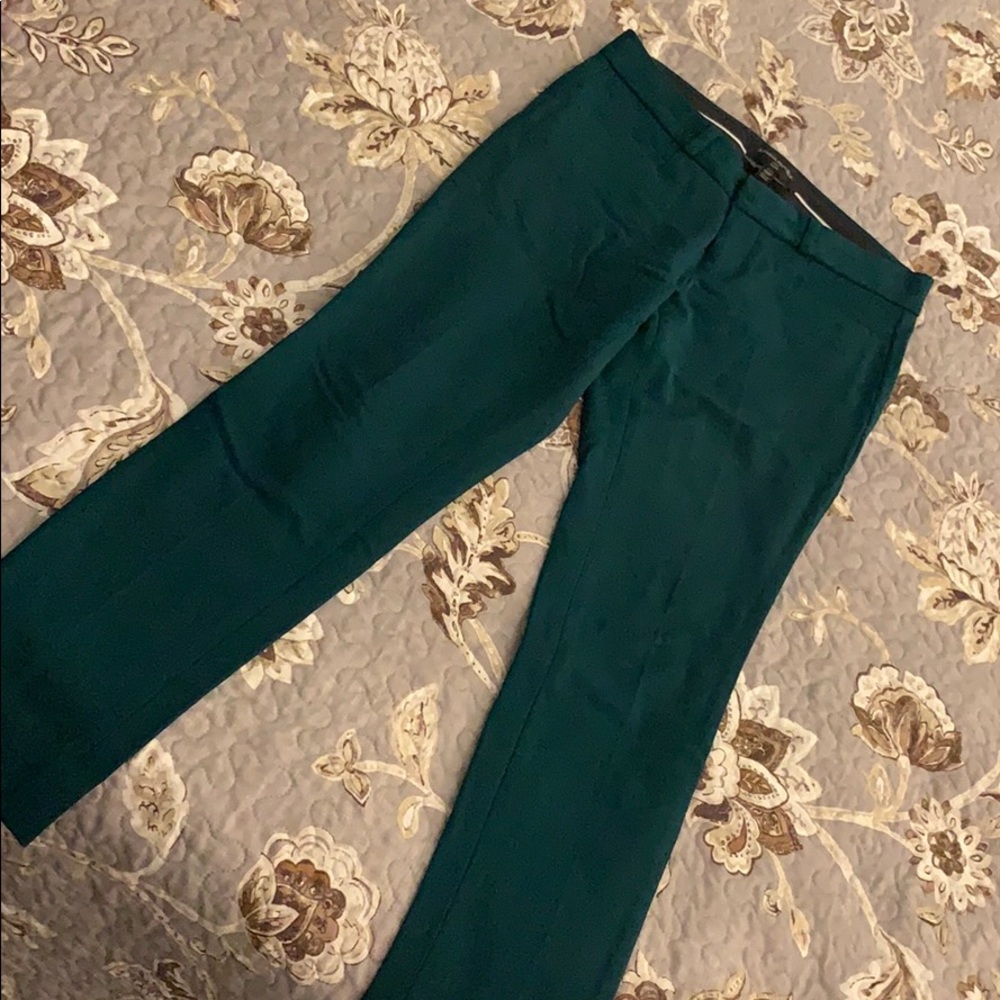 Banana Republic women’s dress pants, 00P